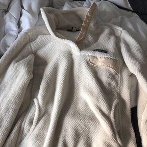 Patagonia sweatshirt